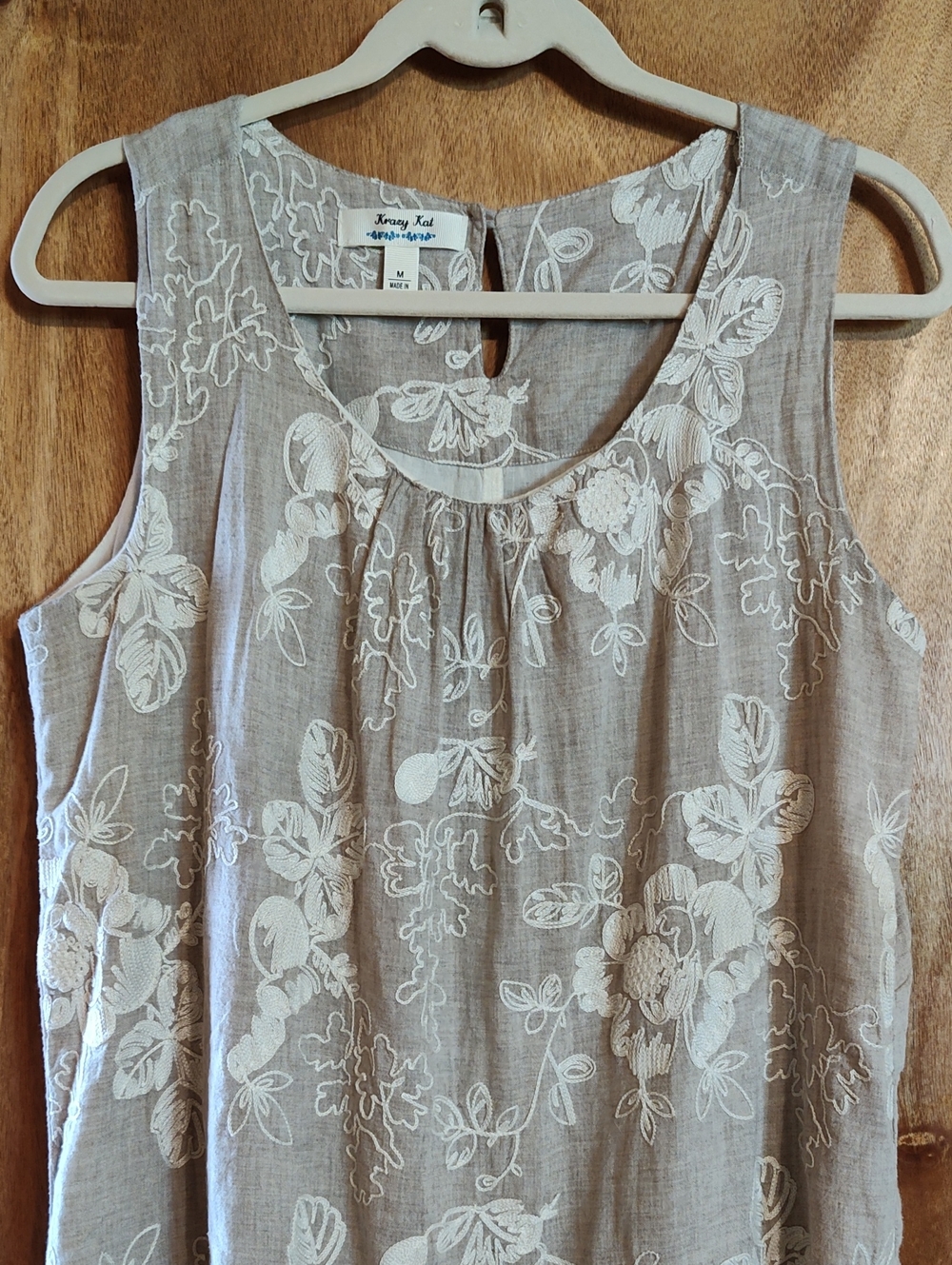 Krazy Kat Embroidered Top Oatmeal Cream Lace Ruffle Sleeveless Cotton India Med - Picture 3 of 13